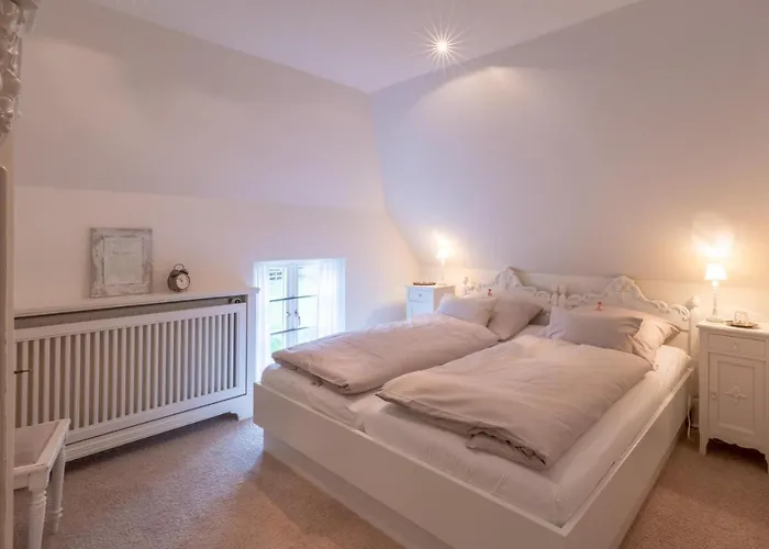 Apartamento Lille Weiss-keine Monteure- *